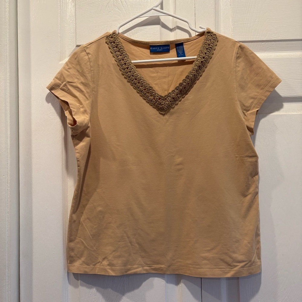 Vintage Karen Scott Sport Tan Short Sleeve T-Shirt - Size Medium